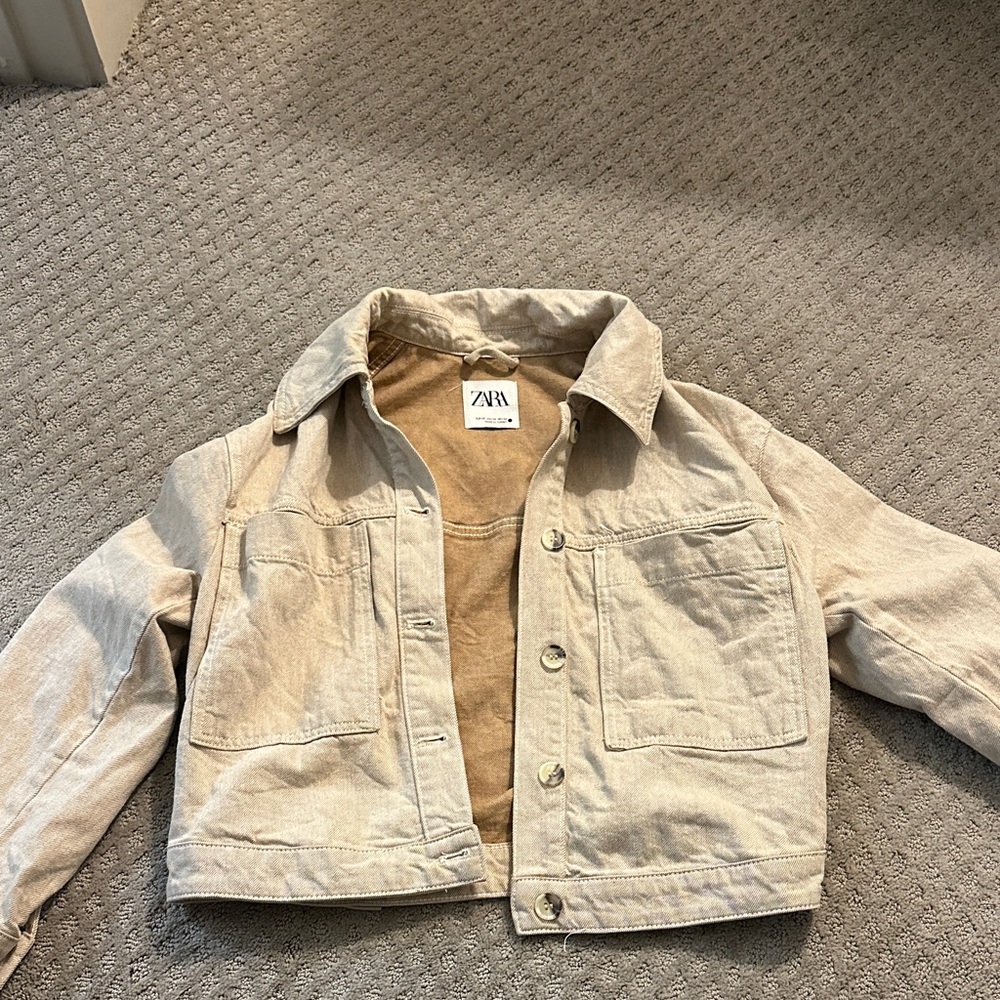 Zara woman’s Beige Jean Jacket